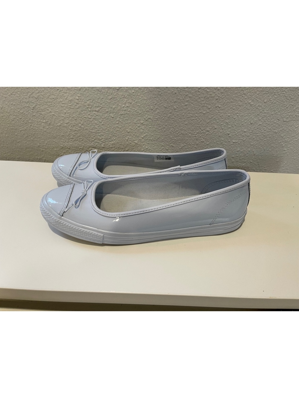 Converse Women's White Leather Ballet Flats Size 9.5